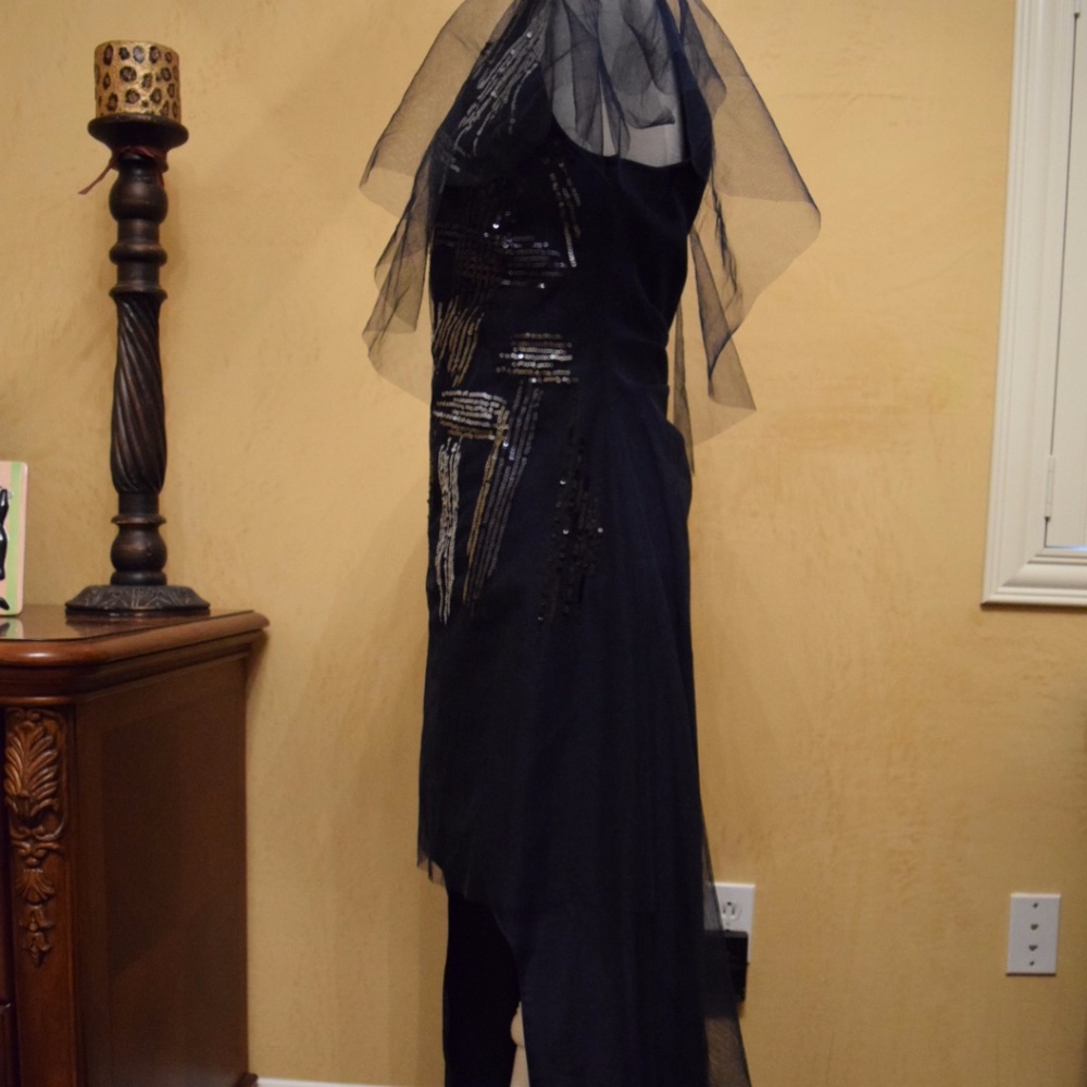 BCBG Evening gown - Picture 6 of 7